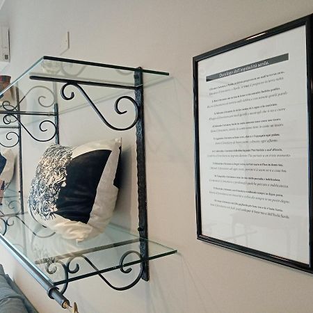 Einaudi 56 Guest House Cagliari Extérieur photo