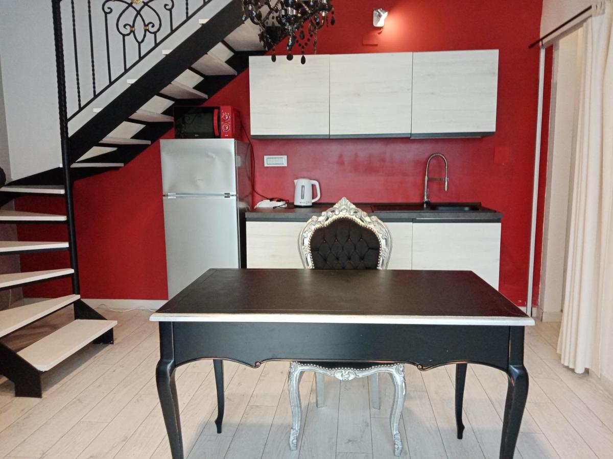 Einaudi 56 Guest House Cagliari Extérieur photo